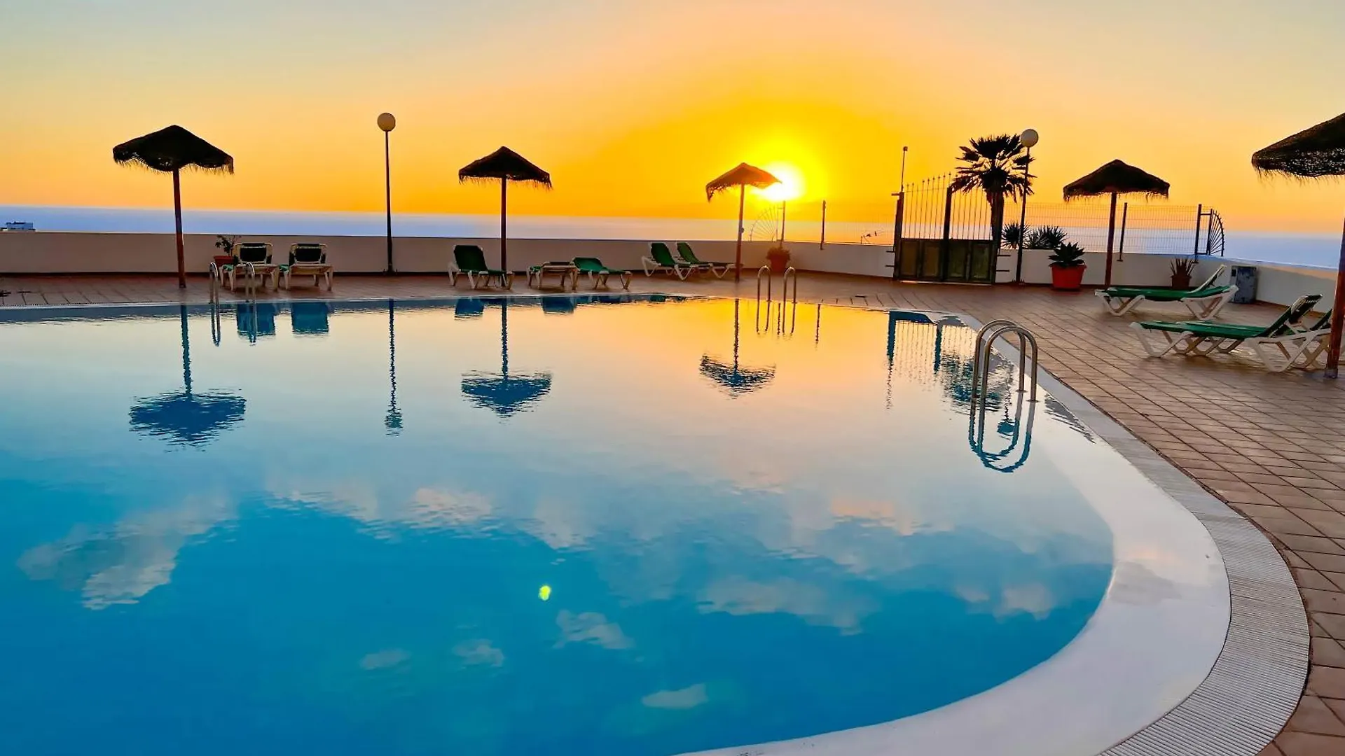 Apartment Dulce Sol Адехе 0*,  Испания